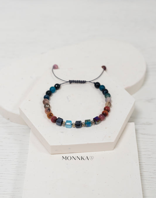 Natural Stones and Crystals Bracelets. Cube Swarovski Crystal Jewelry. Energy Macrame Kabbalah Jewelry